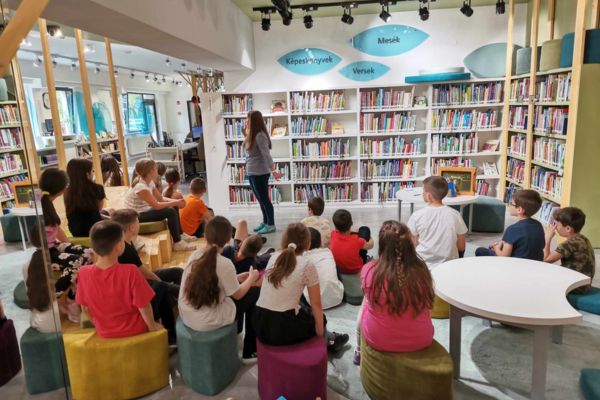 csempekép Könyvtári foglalkozások 