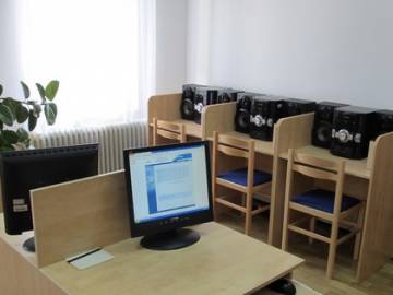 kisfaludy-karoly-konyvtar-10.jpg